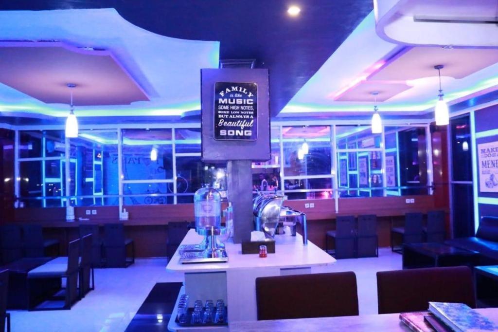 California Hotel 자카르타 외부 사진