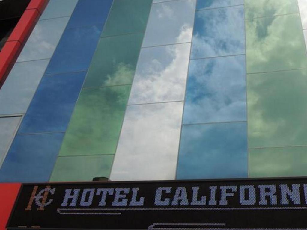 California Hotel 자카르타 외부 사진