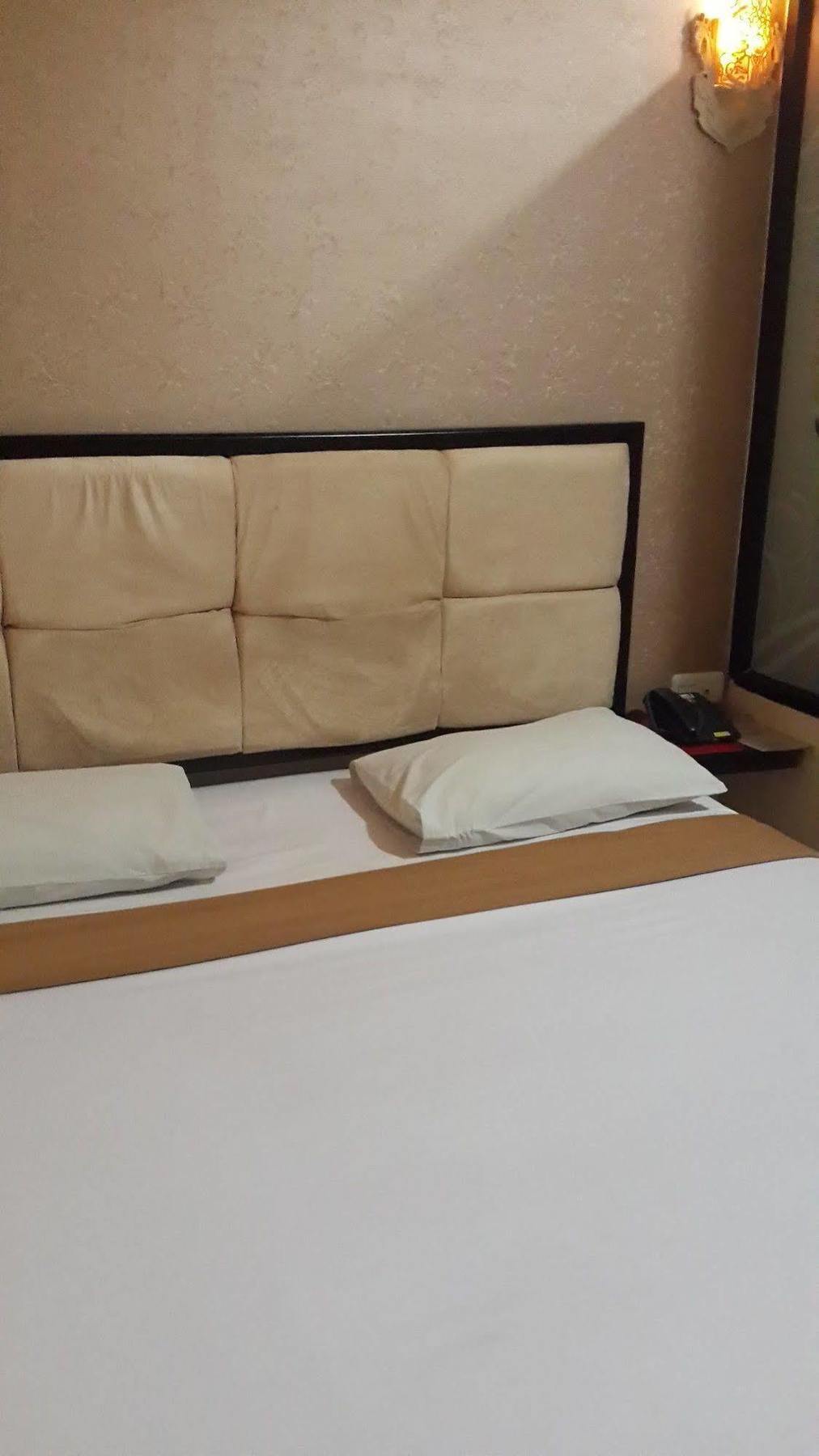 California Hotel 자카르타 외부 사진